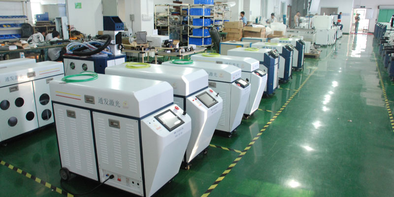 通發(fā)激光TFL-80PF<a href='http://www.idc512.com/product/2.htm' class='text_a'>光纖<a href='http://www.idc512.com' class='text_a'>激光焊接機(jī)</a></a>