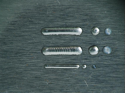 <a href='http://www.idc512.com/product/3.htm' class='text_a'>模具激光焊機</a>修復鏡面模具效果